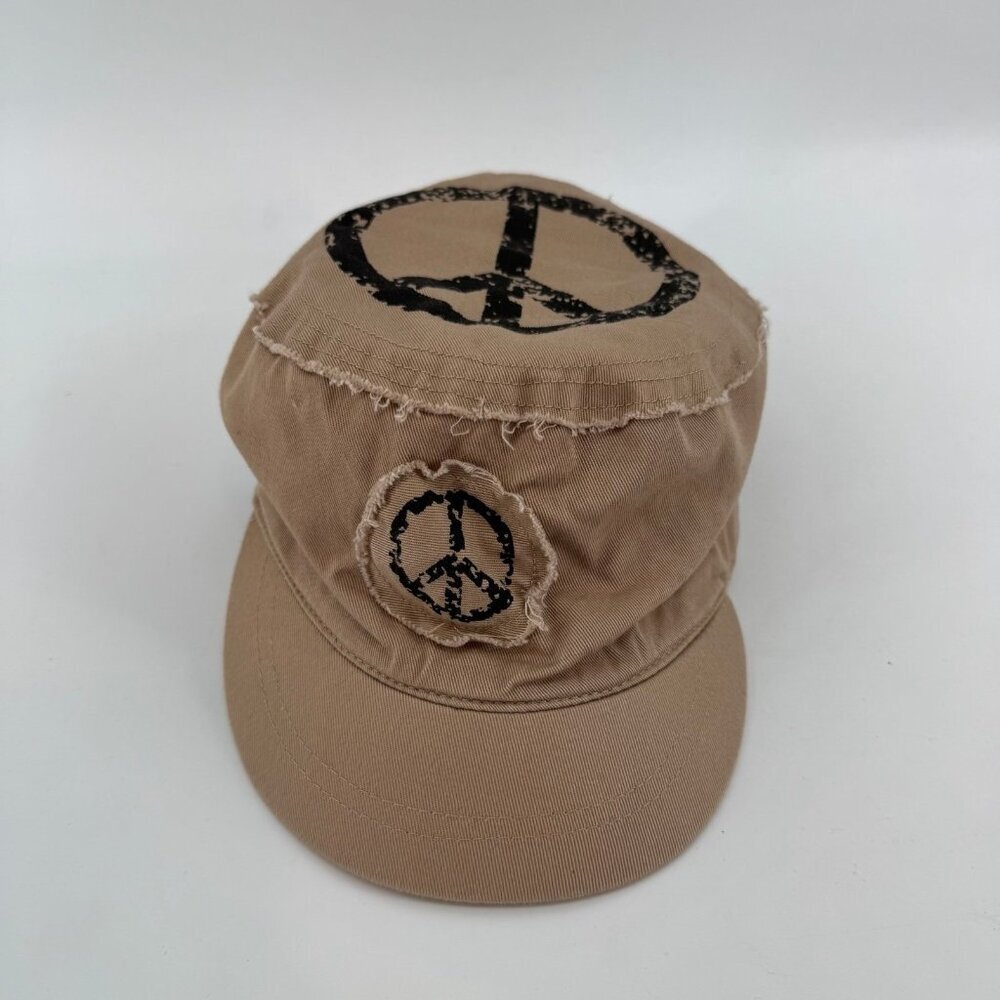A Peace Sign Hat Beige